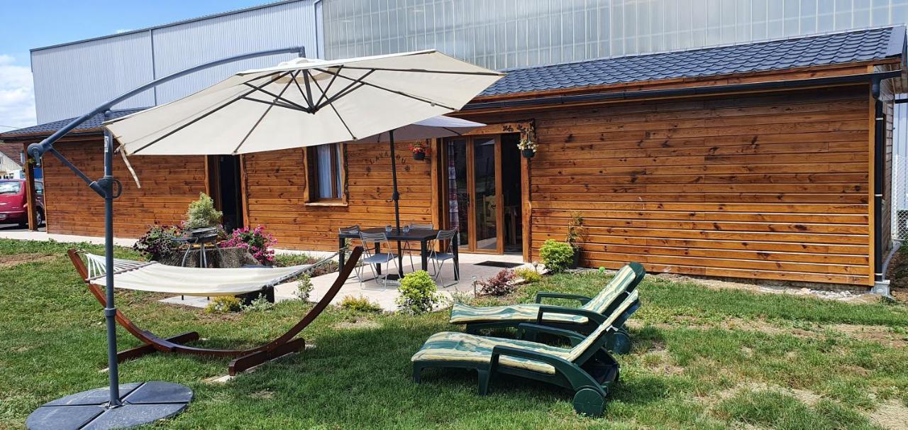 Chez Lavalou Gite 4* Chaleureux En Bois 란네메장 외부 사진