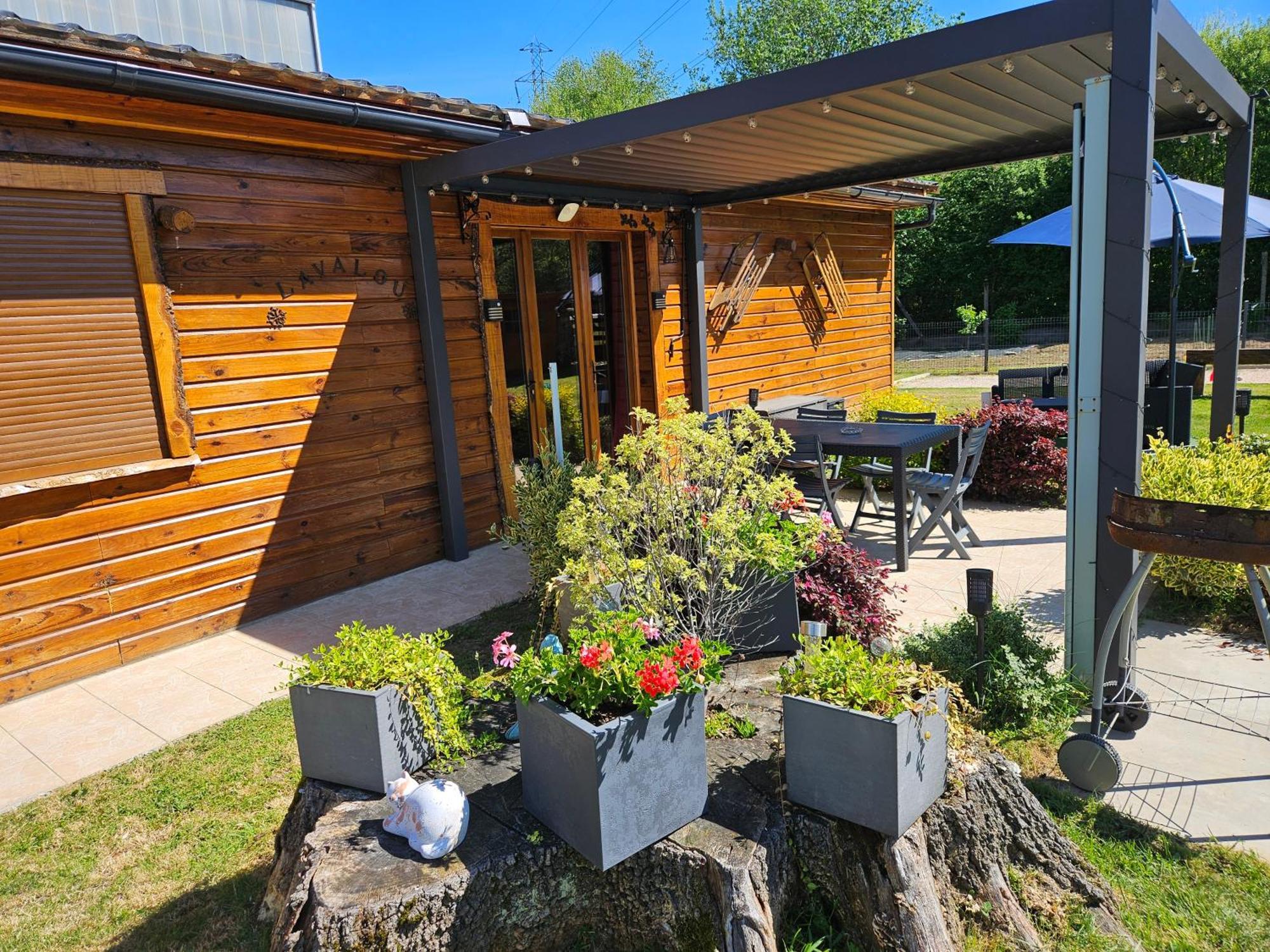 Chez Lavalou Gite 4* Chaleureux En Bois 란네메장 외부 사진